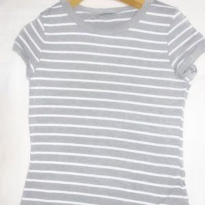 I am selling a T-shirt